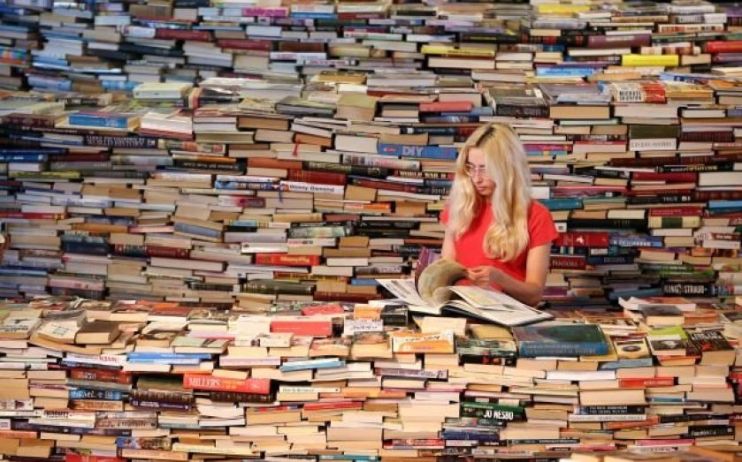 Tiktok keeps teens interested in novels