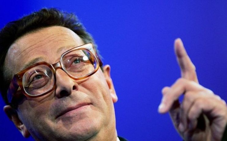 Saatchi issues profit warning as trading stalls in final quarter