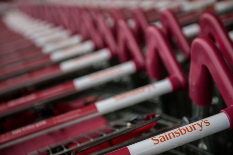 A Sainsbury's Bank outage locked customers out of online banking and the Sainsbury's app today