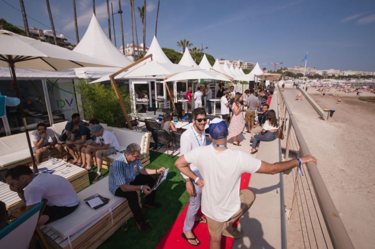CANNES, FRANCE - JUNE 18: General view of atmosphere during the Happy Hour co-hosted by Taboola and Double Verify at Cannes Lions on June 18, 2018 in Cannes, France. (Photo by Francois Durand/Getty Images for Taboola)