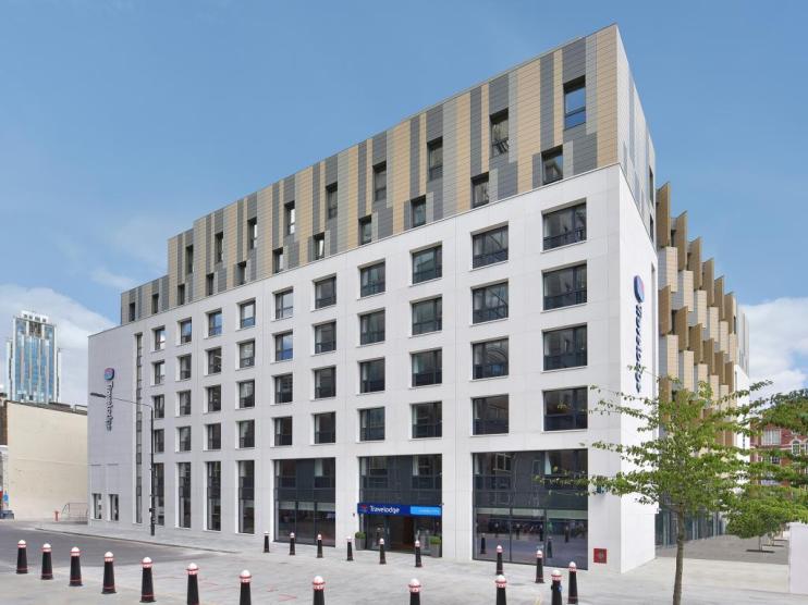 Travelodge this morning announced that it will open 17 new hotels this year, creating 360 new jobs across its network.