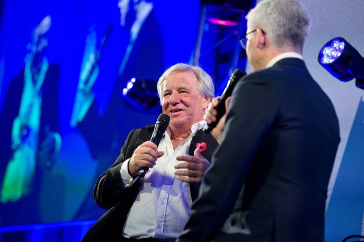Martin Gilbert on stage with Morning Wire editor Christian May at the 2018 Morning Wire Awards