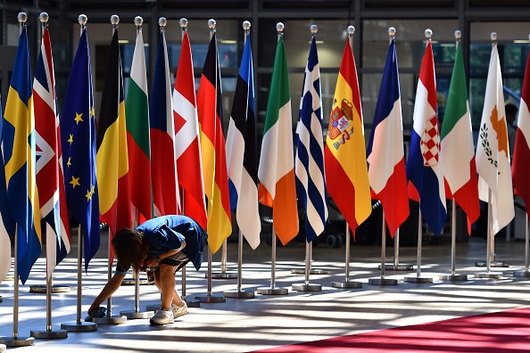 Investor confidence in Eurozone hits five-year low