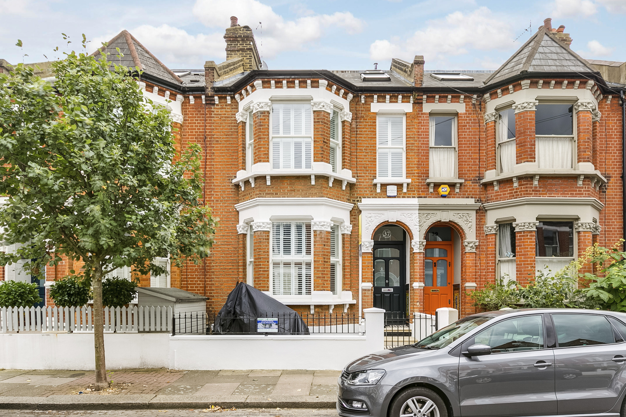 Calbourne Rd