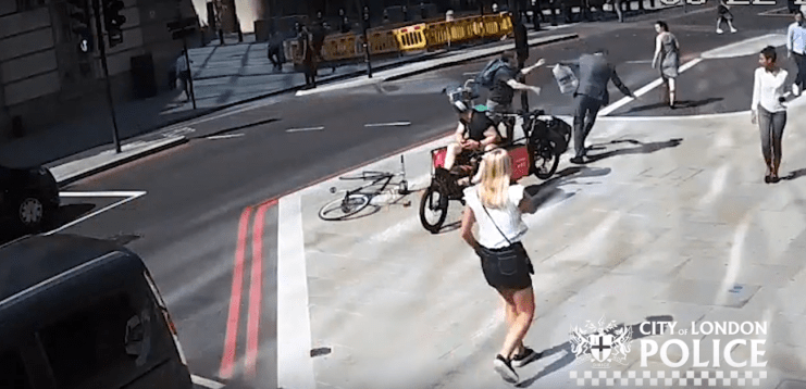 Canada Police hunt cyclist who headbutted pedestrian