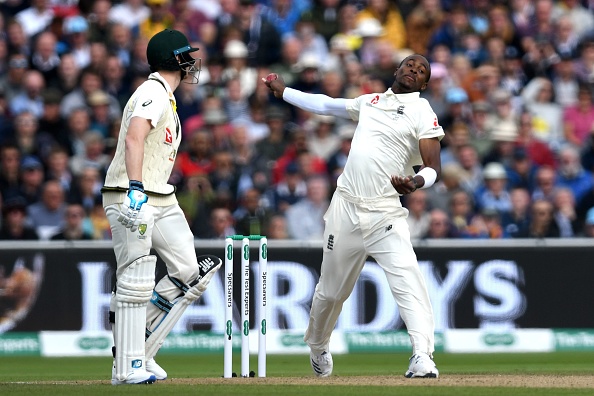 England's Jofra Archer bowls on the first day of the fourth Ashes cricket Test match between England and Australia at Old Trafford in Manchester, north-west England on September 4, 2019. (Photo by Paul ELLIS / AFP) / RESTRICTED TO EDITORIAL USE. NO ASSOCIATION WITH DIRECT COMPETITOR OF SPONSOR, PARTNER, OR SUPPLIER OF THE ECB (Photo credit should read PAUL ELLIS/AFP/Getty Images)