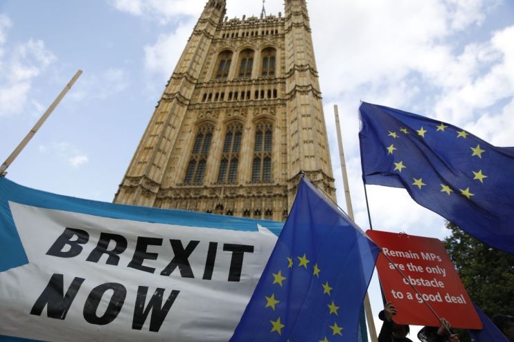 British pound to get boost from Brexit deal