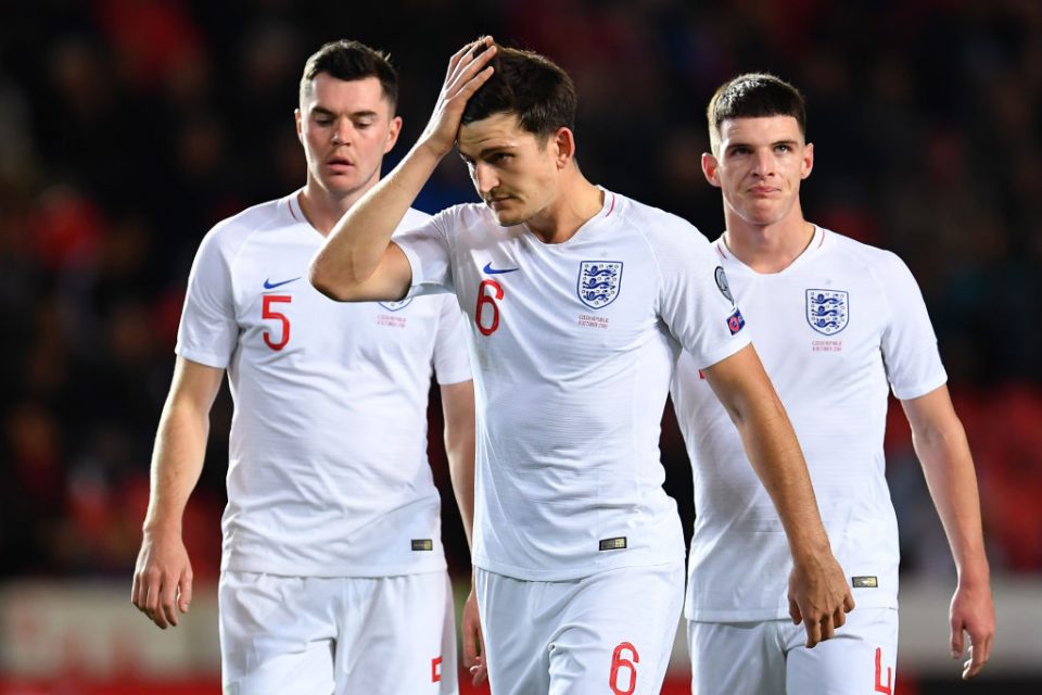 PRAGUE, CZECH REPUBLIC - OCTOBER 11: Michael Keane , Harry Maguire and Declan Rice of England look dejected during the UEFA Euro 2020 qualifier between Czech Republic and England at Sinobo Stadium on October 11, 2019 in Prague, Czech Republic. (Photo by Justin Setterfield/Getty Images)