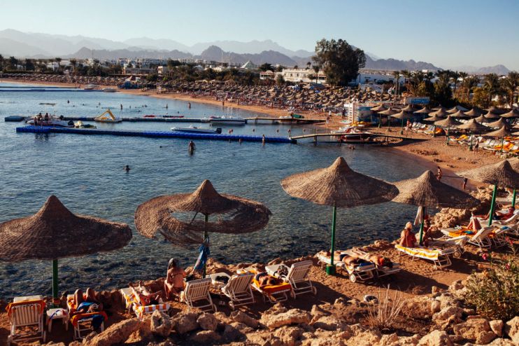 Public trust in the UK&rsquo;s airlines and travel companies has dropped to a record low as passengers struggle to get refunds due to the coronavirus pandemic