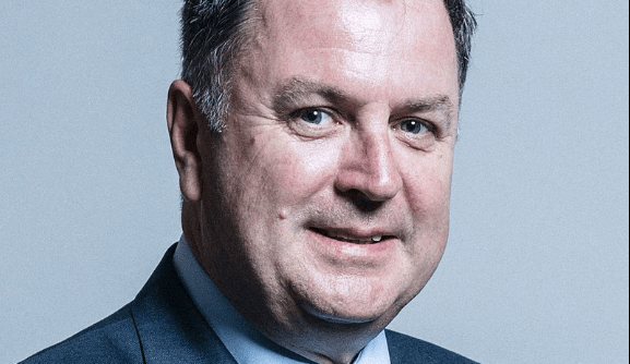 Mel Stride has described the UK&rsquo;s net migration figure of 745,000 as &ldquo;unacceptable&rdquo; and claimed tax cuts could help bring it down.
