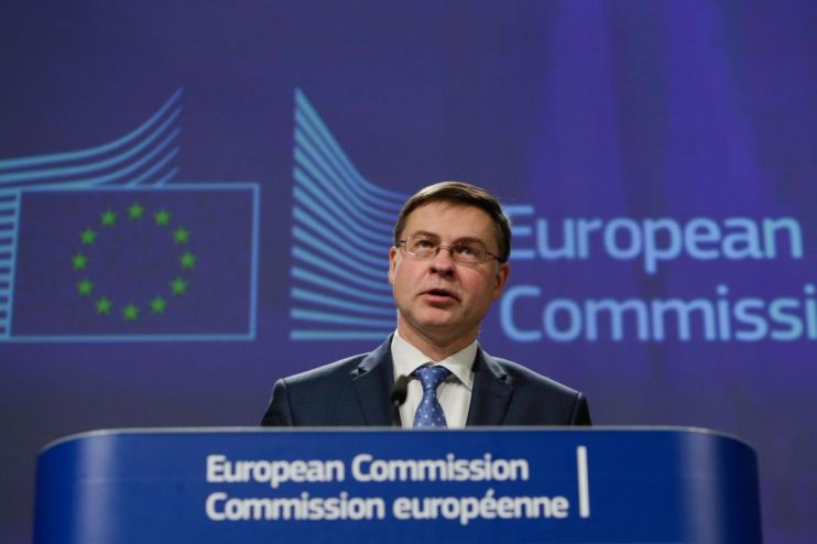 EU finance chief warns UK to stay closely aligned post-Brexit