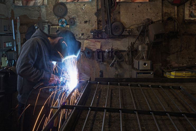 Late payments: Firms wait twice as long for cash in 2019