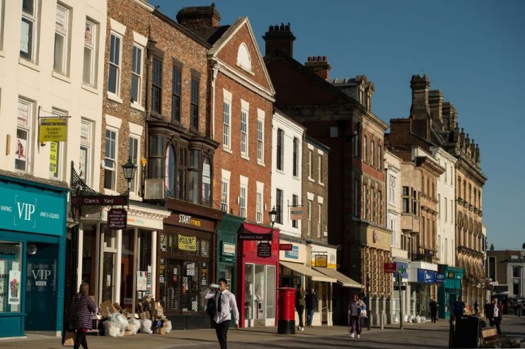 UK household optimism hits one-year high but uncertainty remains