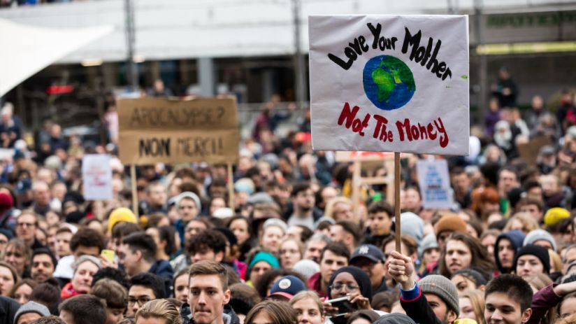 Charity network Citizens Advice has issued a warning to the government saying that it risks fatally undermining the country&rsquo;s ability to achieve net zero by 2050 unless it puts the public at the heart of the process.