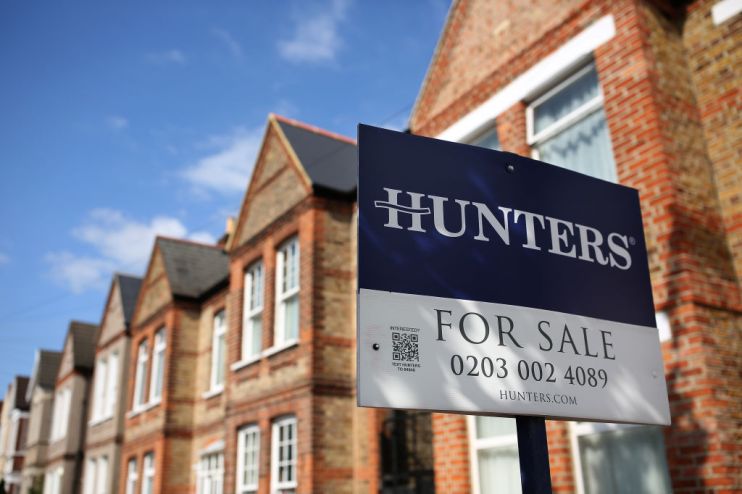 UK mortgage lending fell in 2019 as housing market slowed
