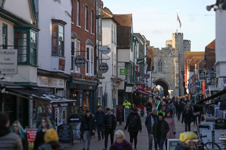 Store closures at lowest rate in seven years as high street bounces back