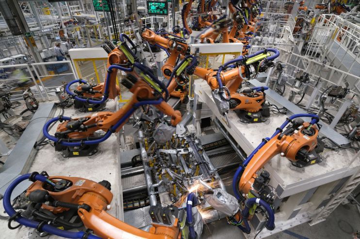 British car production declined for a fifth consecutive month in January, but an increase in overseas orders gave the struggling sector some cause for cheer after a challenging 2019.