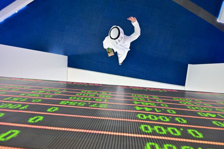 Coronavirus: Oil prices plunge to 18-year low