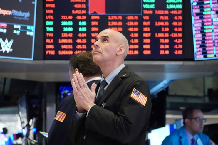 US stocks plummet again as traders shrug off coronavirus stimulus