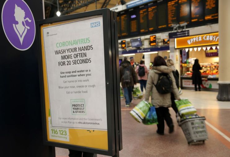 BRITAIN-HEALTH-VIRUS-TRANSPORT-TRAVEL