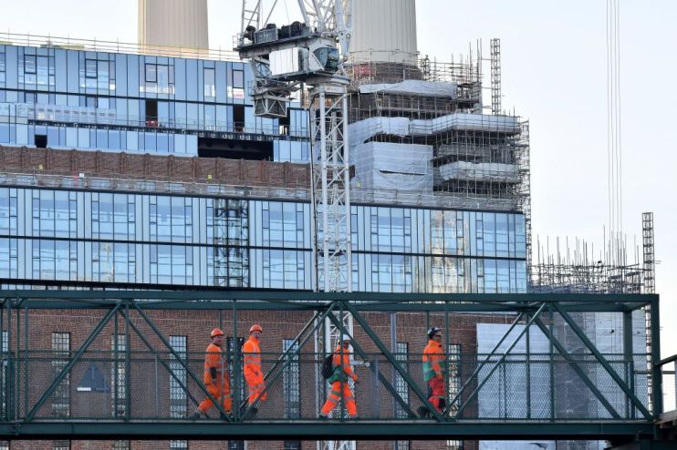 BRITAIN-HEALTH-VIRUS-CONSTRUCTION