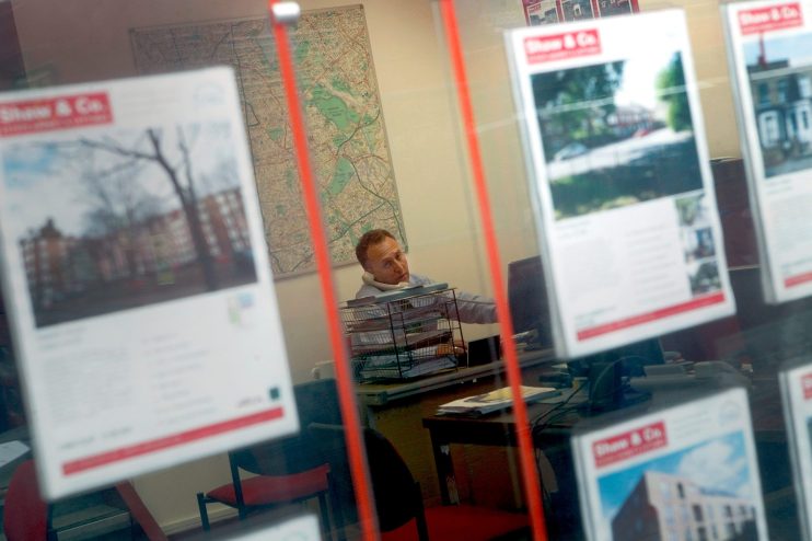 UK house prices set to fall as coronavirus sends purchases plunging