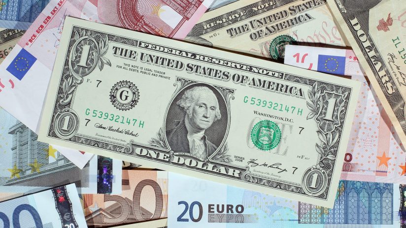 The Euro Comes Under Increasing Pressure