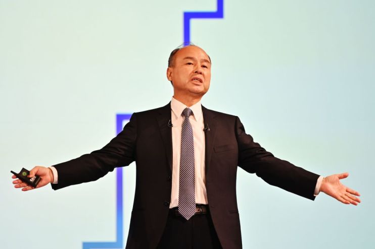 JAPAN-SOFTBANK-TELECOMS-EARNINGS