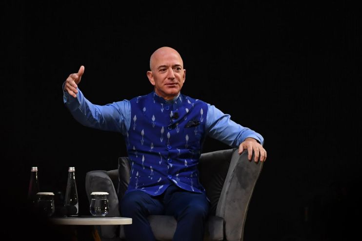 INDIA-E-COMMERCE-AMAZON-BEZOS