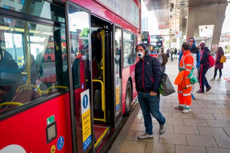 BRITAIN-HEALTH-VIRUS-TRANSPORT