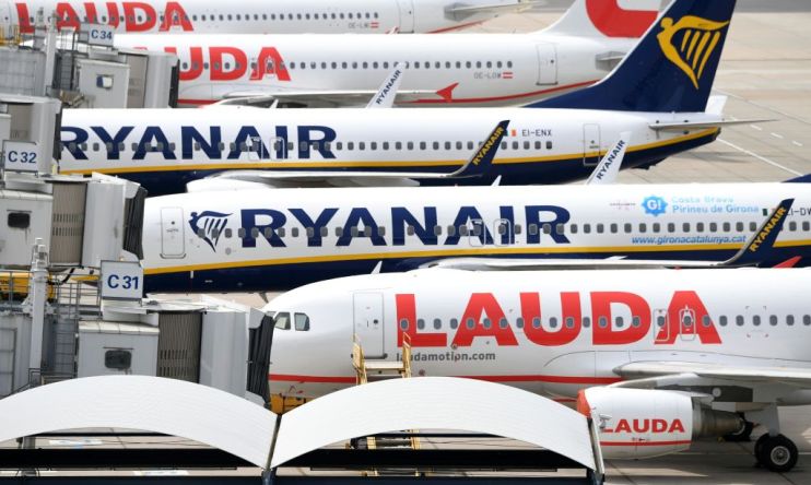 Ryanair is on course to book a loss to &euro;200-&euro;300m (&pound;179m-&pound;269m) in this financial year, chief Michael O&rsquo;Leary has told a Spanish newspaper.