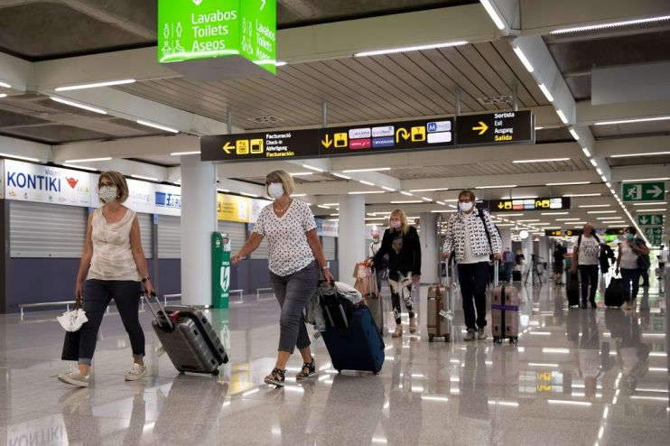 The UK boss of Europe&rsquo;s largest holiday company has called on the government to provide certainty on &ldquo;air bridges&rdquo; this week to allow Brits to go on holiday.