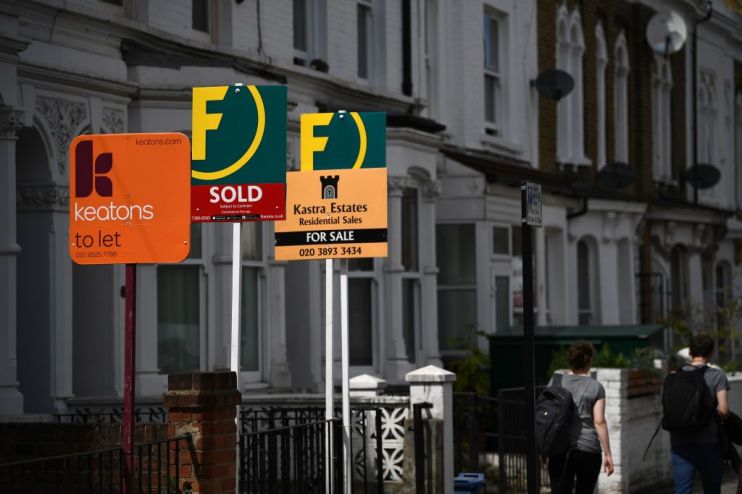 UK house prices face an average drop of 3.85 per cent in 2020 due to coronavirus, say economists