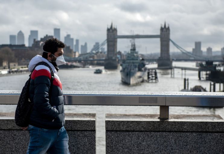 FTSE 100 opens lower as investors lose confidence