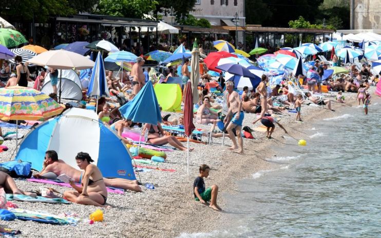 CROATIA-HEALTH-VIRUS-TOURISM
