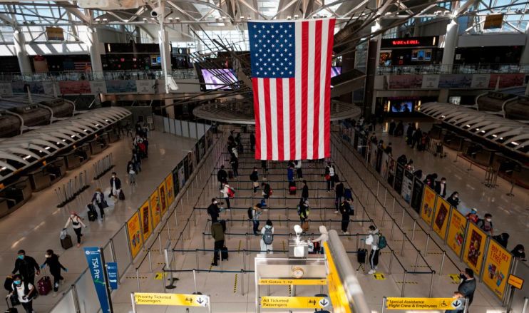 Plans are being made for an air bridge between London and New York so that passengers can travel to the US without needing to quarantine, it was reported today.