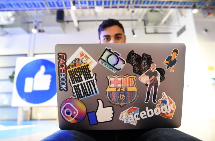 us-it-tech-facebook-workplace-messaging