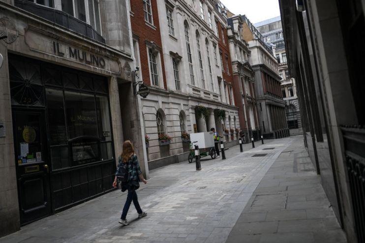UK economy: Job adverts fall while retail footfall flatlines