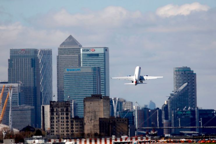 BRITAIN-HEALTH-VIRUS-TRANSPORT-ECONOMY