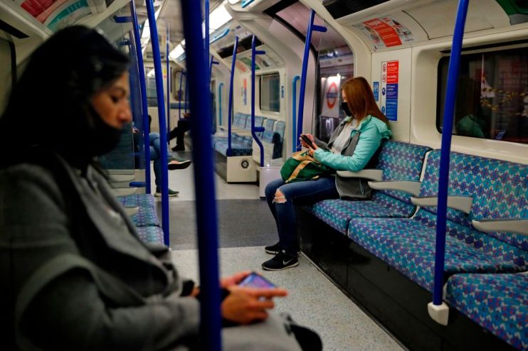 BRITAIN-HEALTH-VIRUS-TRANSPORT