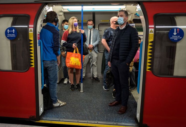 BRITAIN-HEALTH-VIRUS-ECONOMY-TRANSPORT