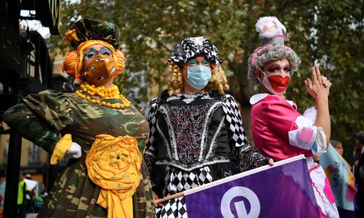 BRITAIN-HEALTH-VIRUS-CULTURE-ENTERTAINMENT-PROTEST