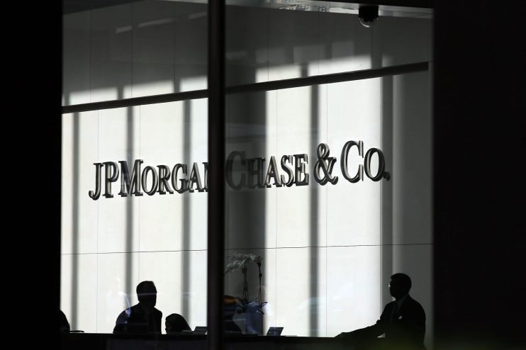 Trading jump boosts JP Morgan but Citigroup&rsquo;s profit suffers