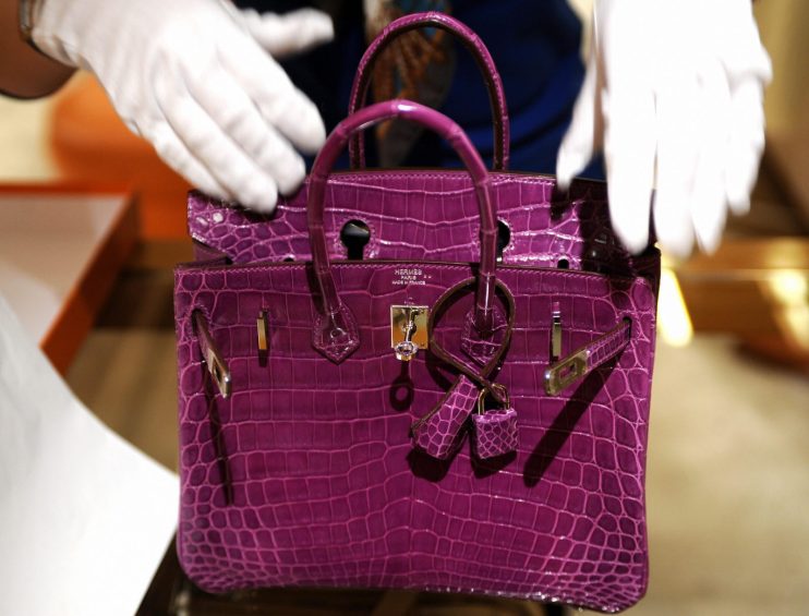 Herm&egrave;s sales soared as wealthy shoppers splashed the cash on their five figure Kelly and Birkin handbags.&nbsp;