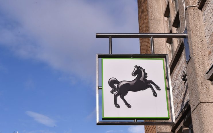 lloyds bank job cuts