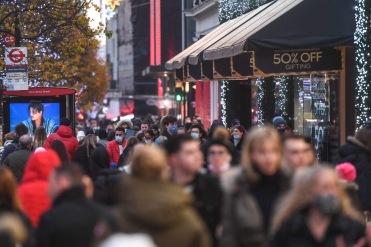 Shopping Picks Up After London's Lockdown Relaxed