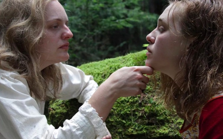 Elizabeth Moss in Shirley