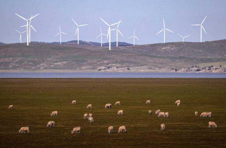 The UK must cut emissions by 78 per cent by 2035 in order to hit its target of being net zero by 2050, a new report by the government&rsquo;s climate advisers has found.