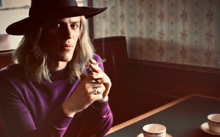 Unofficial David Bowie biopic Stardust, starring Johnny Flynn
