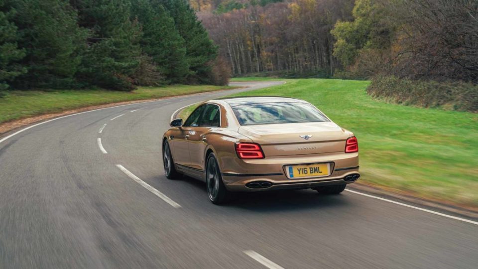 Bentley Flying Spur V8